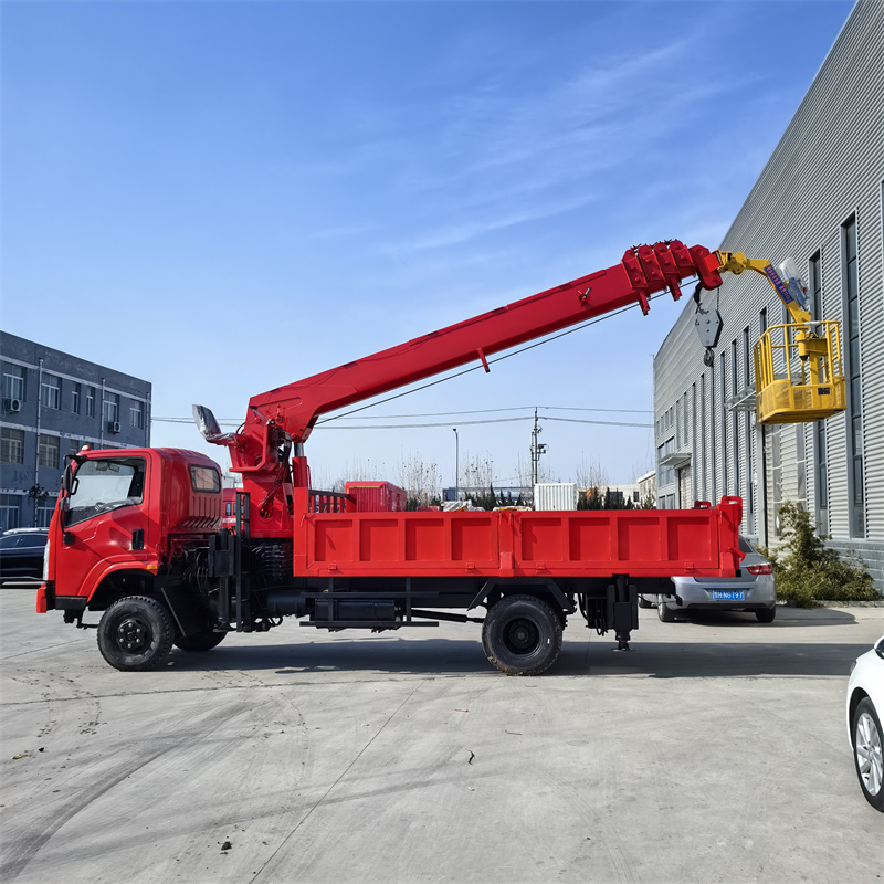 10 टन ट्रक माउंटेड क्रेन