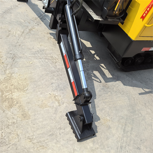 3-тонный гусеничный экскаватор на базе грузовика