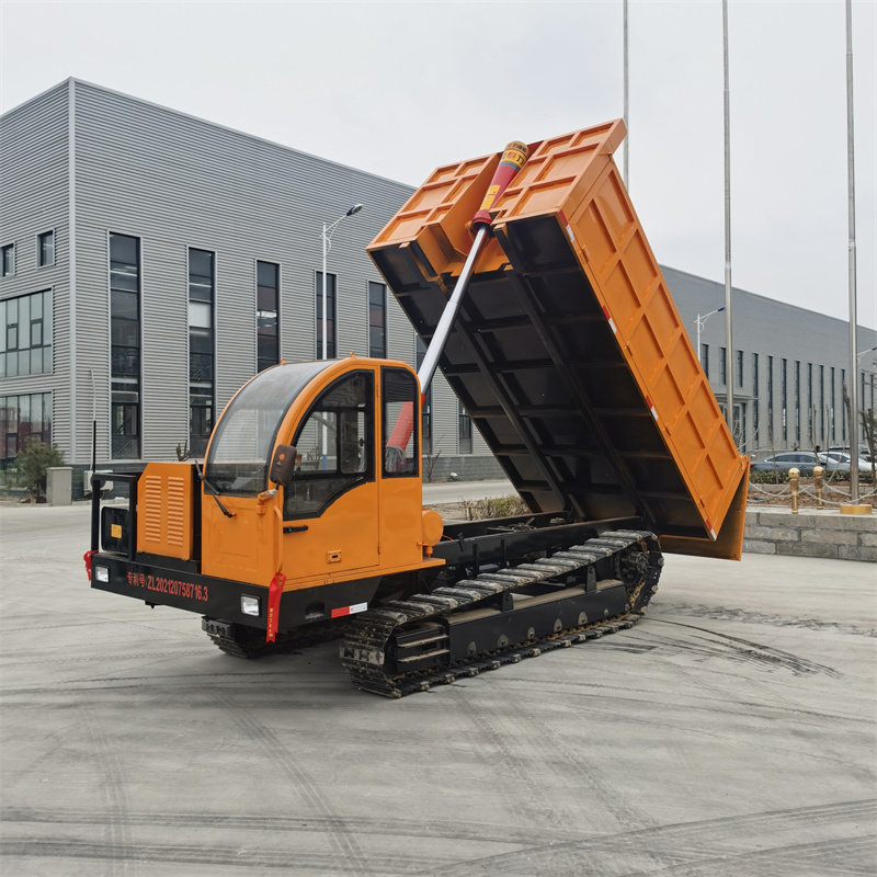 شاحنة قلابة مجنزرة سعة 15 طنًا