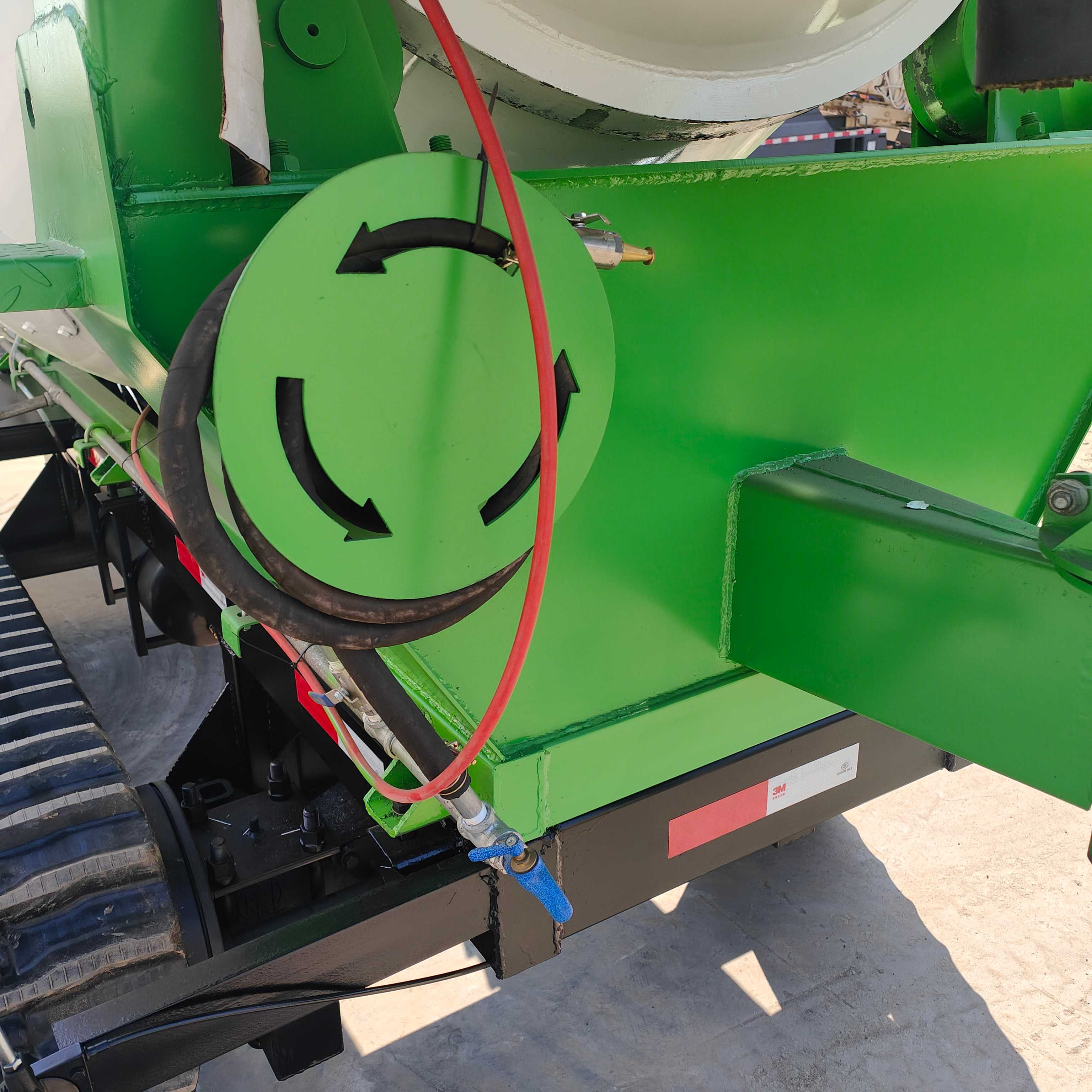 خزان خلط الزاحف