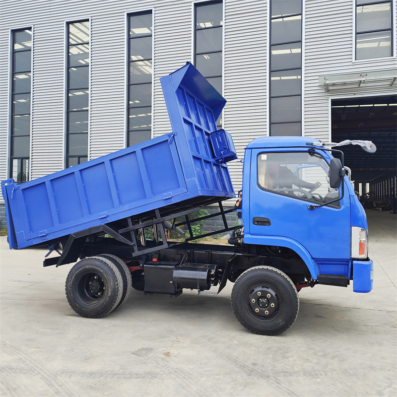 6-Tonnen-Muldenkipper